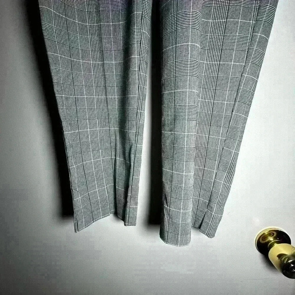 NWT Black And White Plaid Cropped Cigarette 
Stretch Pull On Dress Pant. Sz: M. - Picture 3 of 8